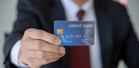 Keep these 6 things in mind before taking Credit cards