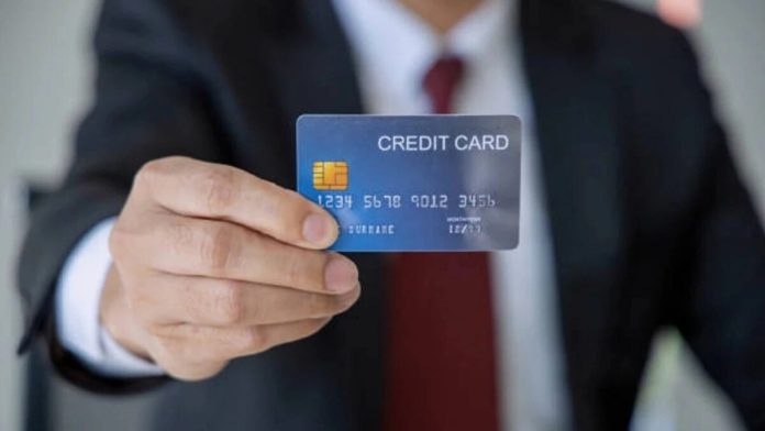 Keep these 6 things in mind before taking Credit cards