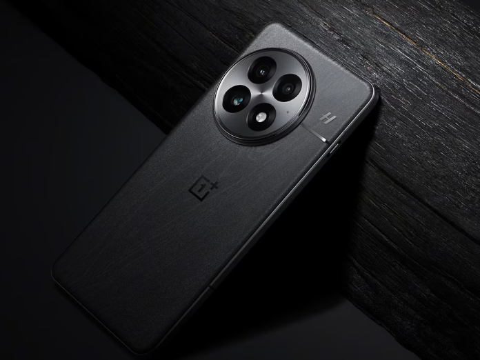 OnePlus 13's first picture LEAKED! New information revealed before launch, Know in detail