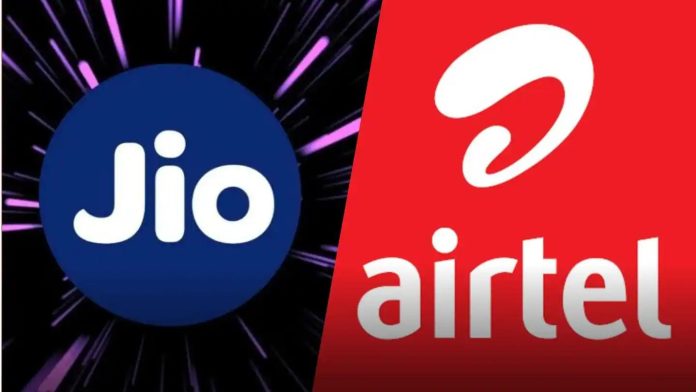 Jio vs Airtel 299 Recharge Plan: Who is giving more benefits? Know here